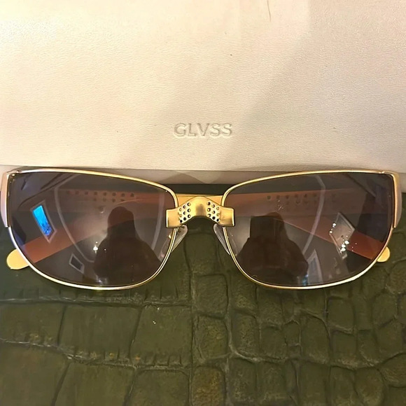 Chrishabana x Uglyworldwide GLVSS Hurtwork sunglasses .  RETIRED AND RARE main image 9